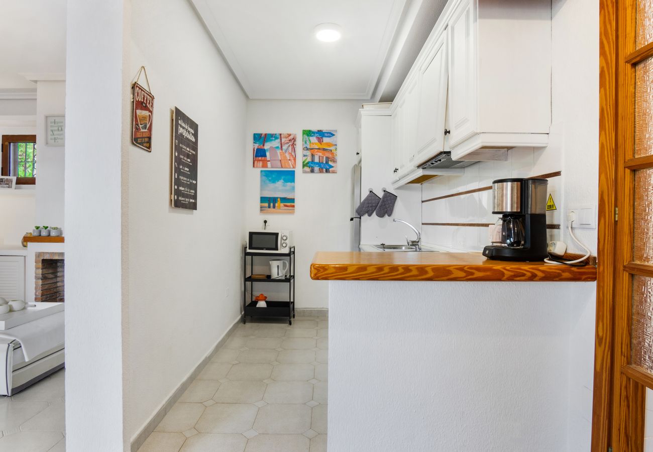 Apartamento en Torrevieja - REFUGIO by the Sea VT-508363