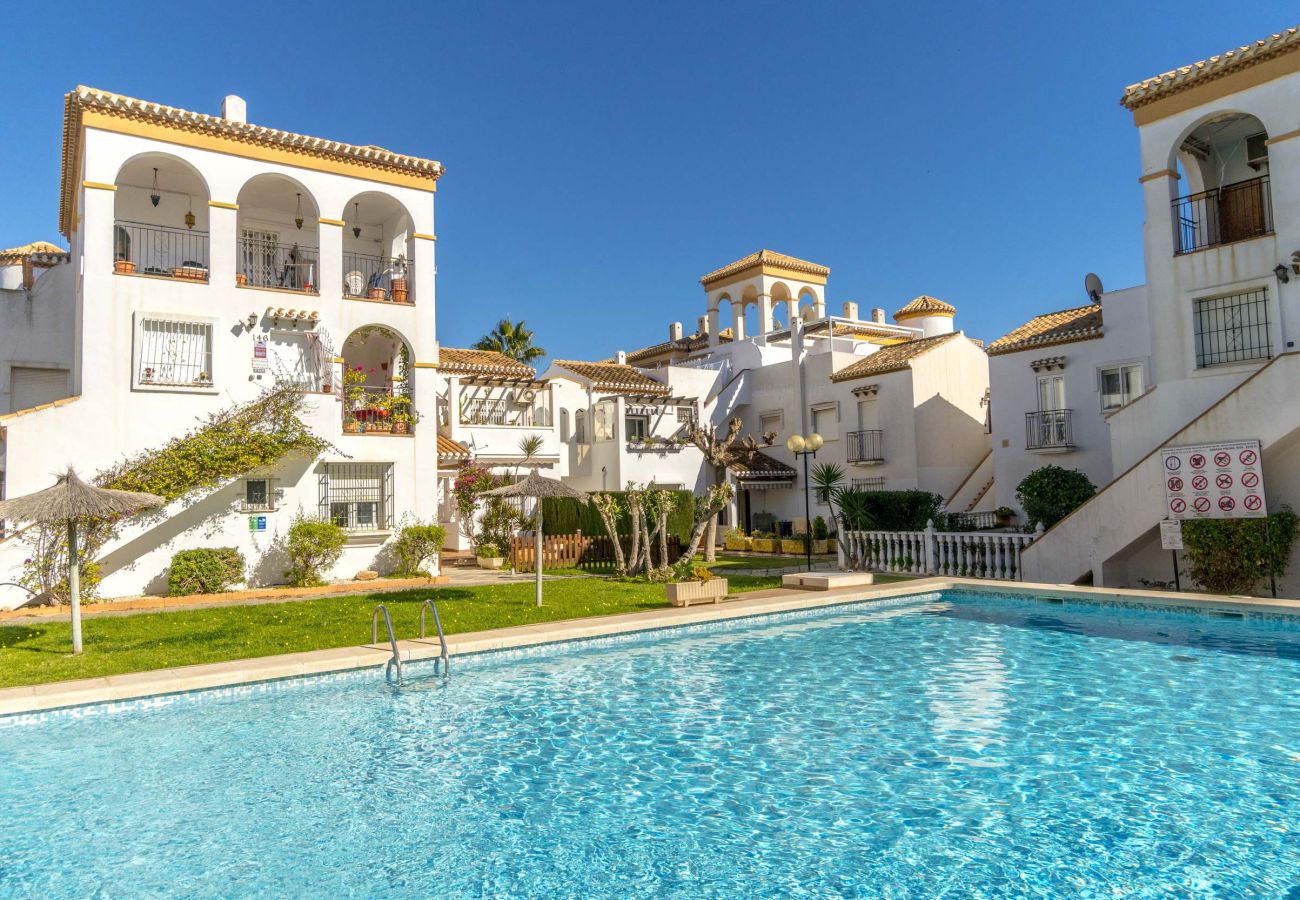 Bungalow en Orihuela Costa - CORDOBA by the Sea EGVT-1401-A