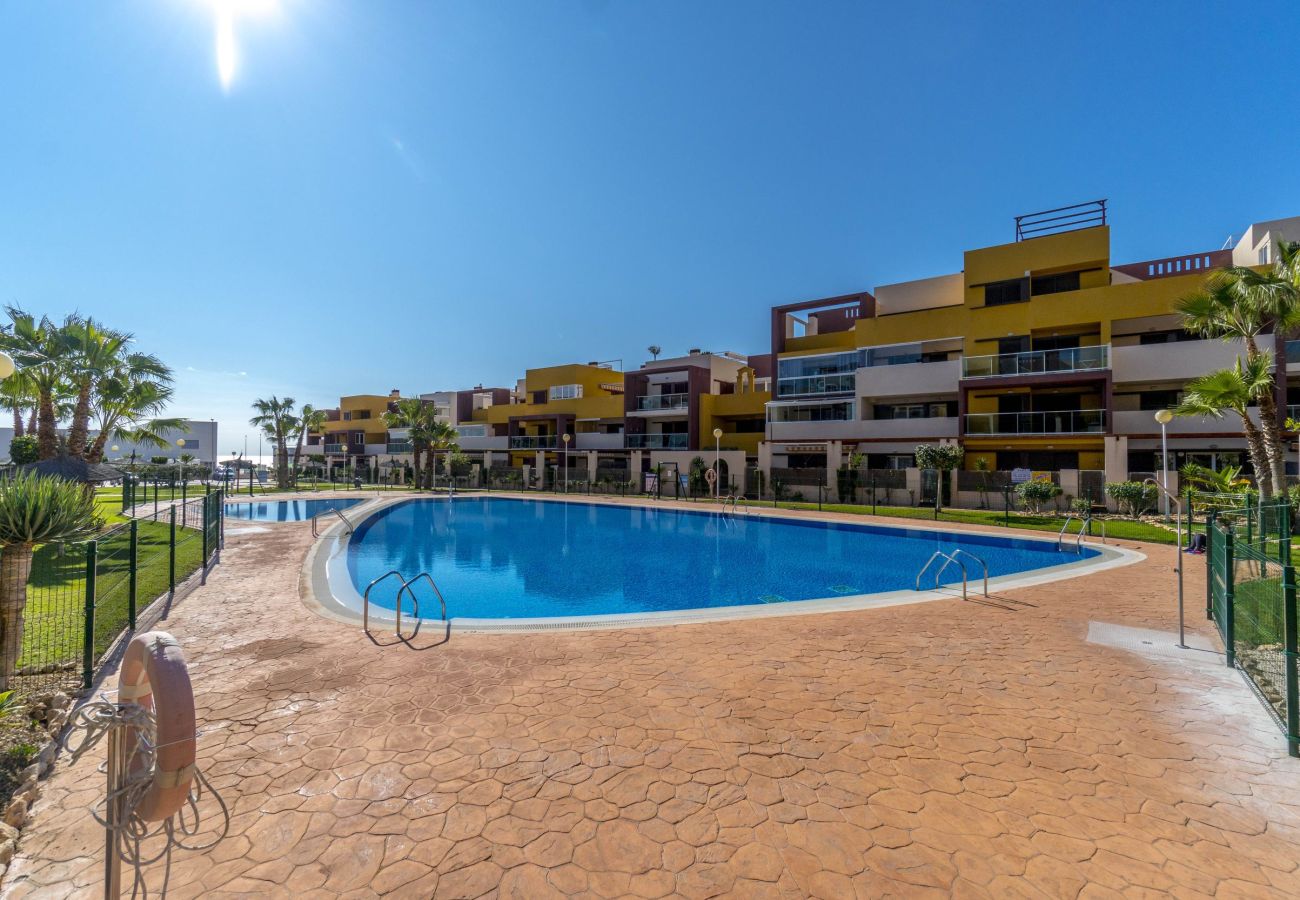 Apartamento en Orihuela Costa - KALA by the Sea EGVT-1401-A