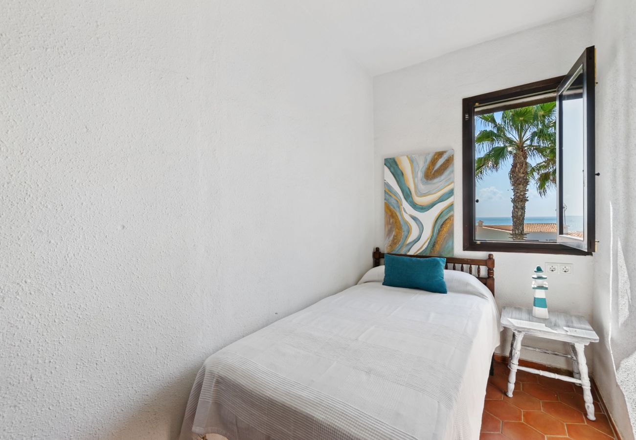 Bungalow en Orihuela Costa - OCEAN GARDEN by the Sea EGVT-1401-A