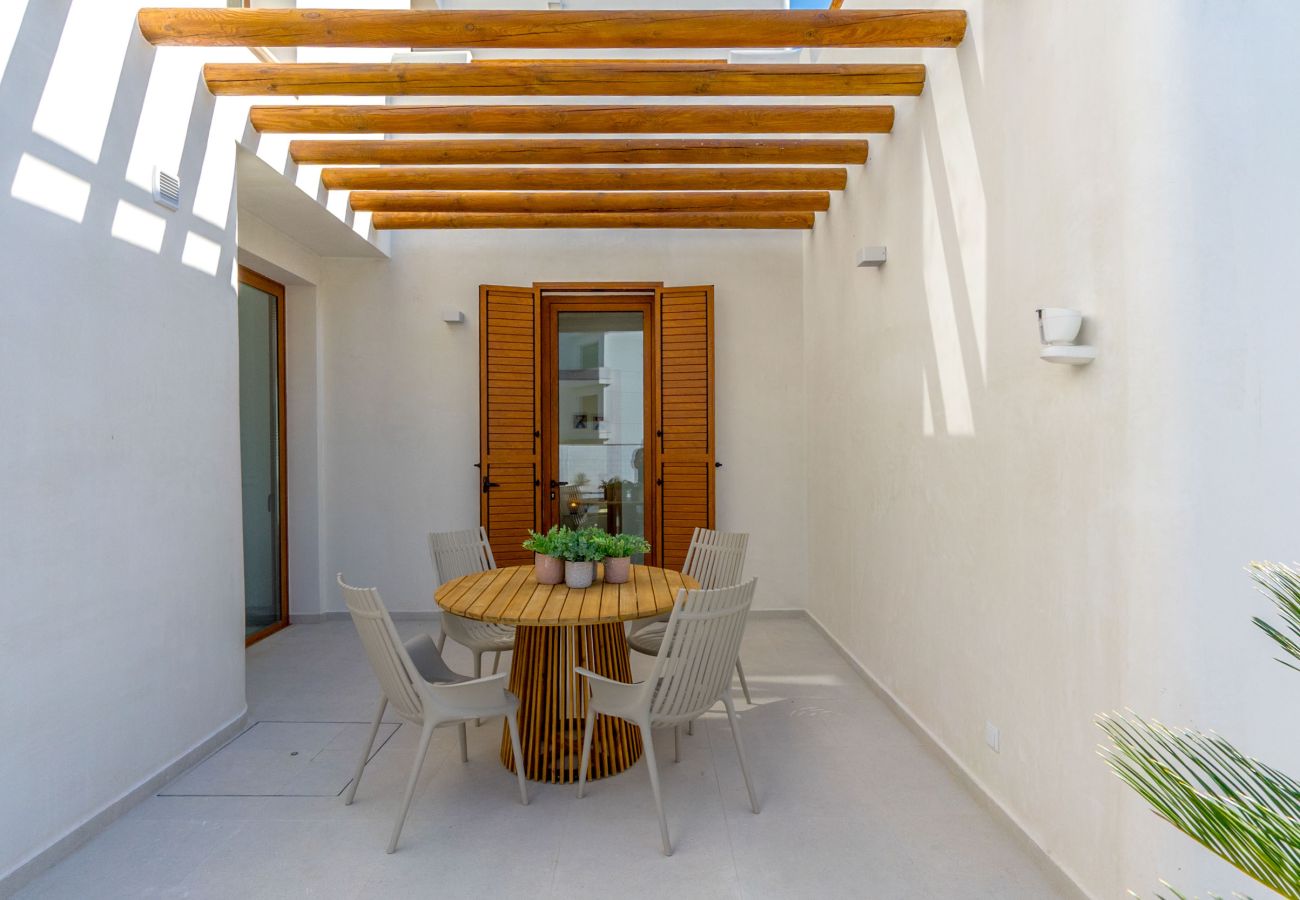 Villa en Orihuela Costa - VILLA MARIPOSA by the Sea