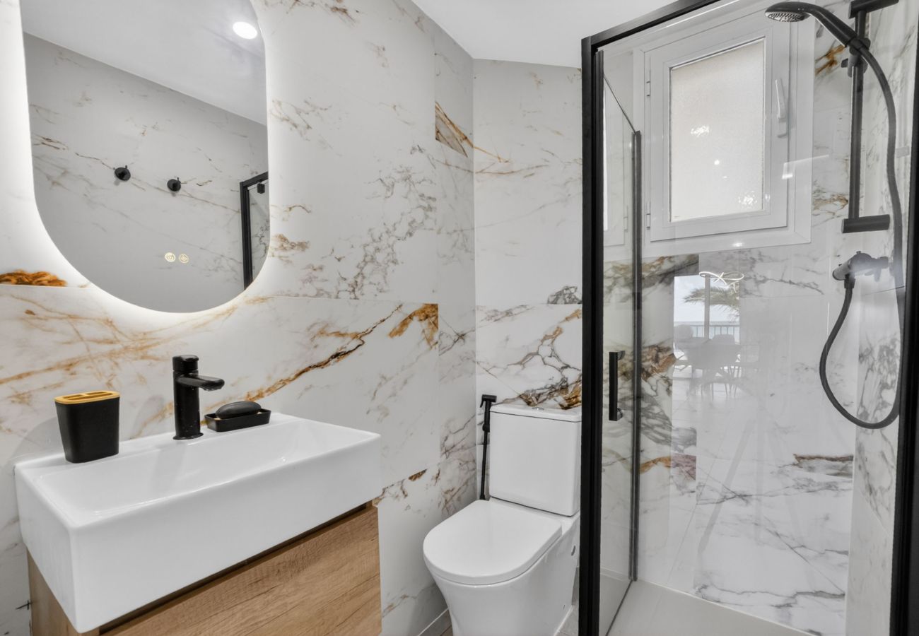 Apartamento en Torrevieja - CELESTE BY THE SEA