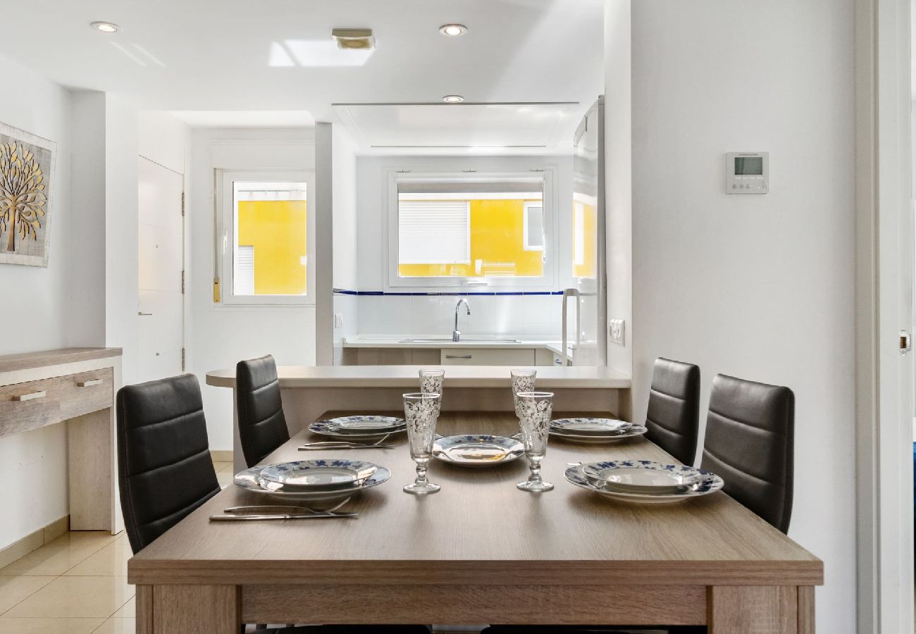 Apartment in Alicante / Alacant - EL BOSQUE by the Sea EGVT-1401-A