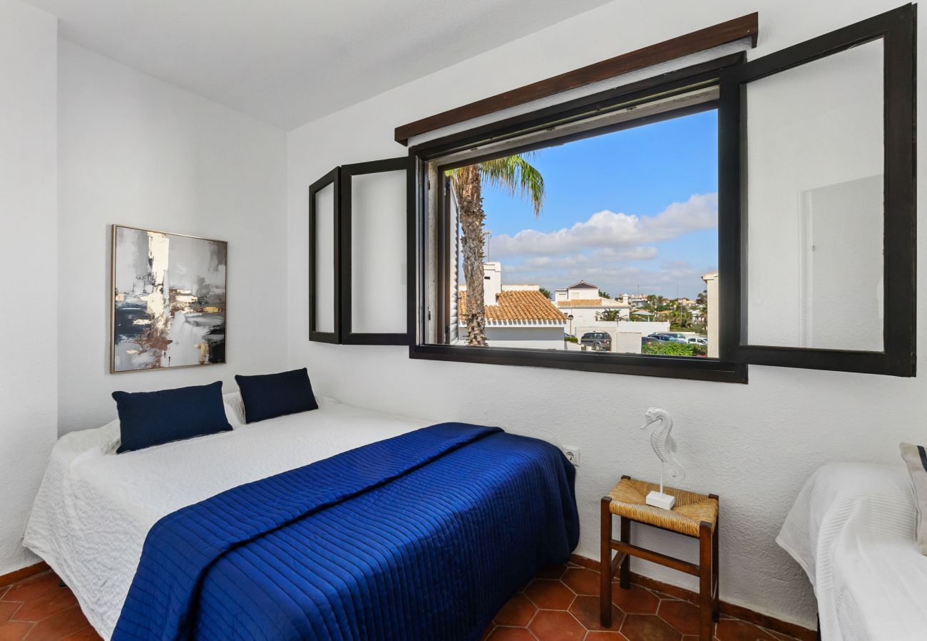 Bungalow in Orihuela Costa - OCEAN GARDEN by the Sea EGVT-1401-A