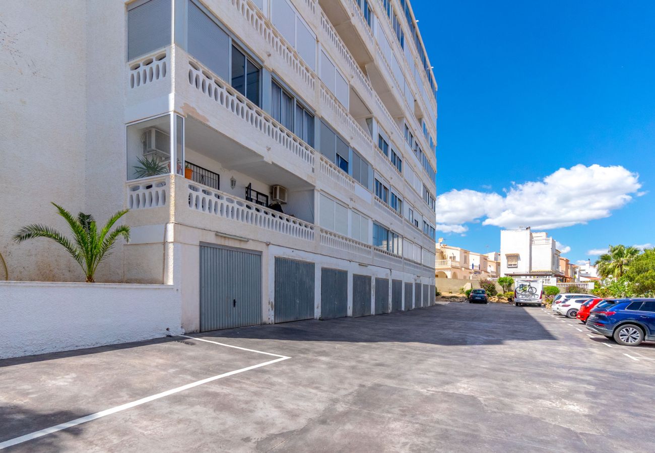 Studio in Torrevieja - AURA by the Sea EGVT-1401-A