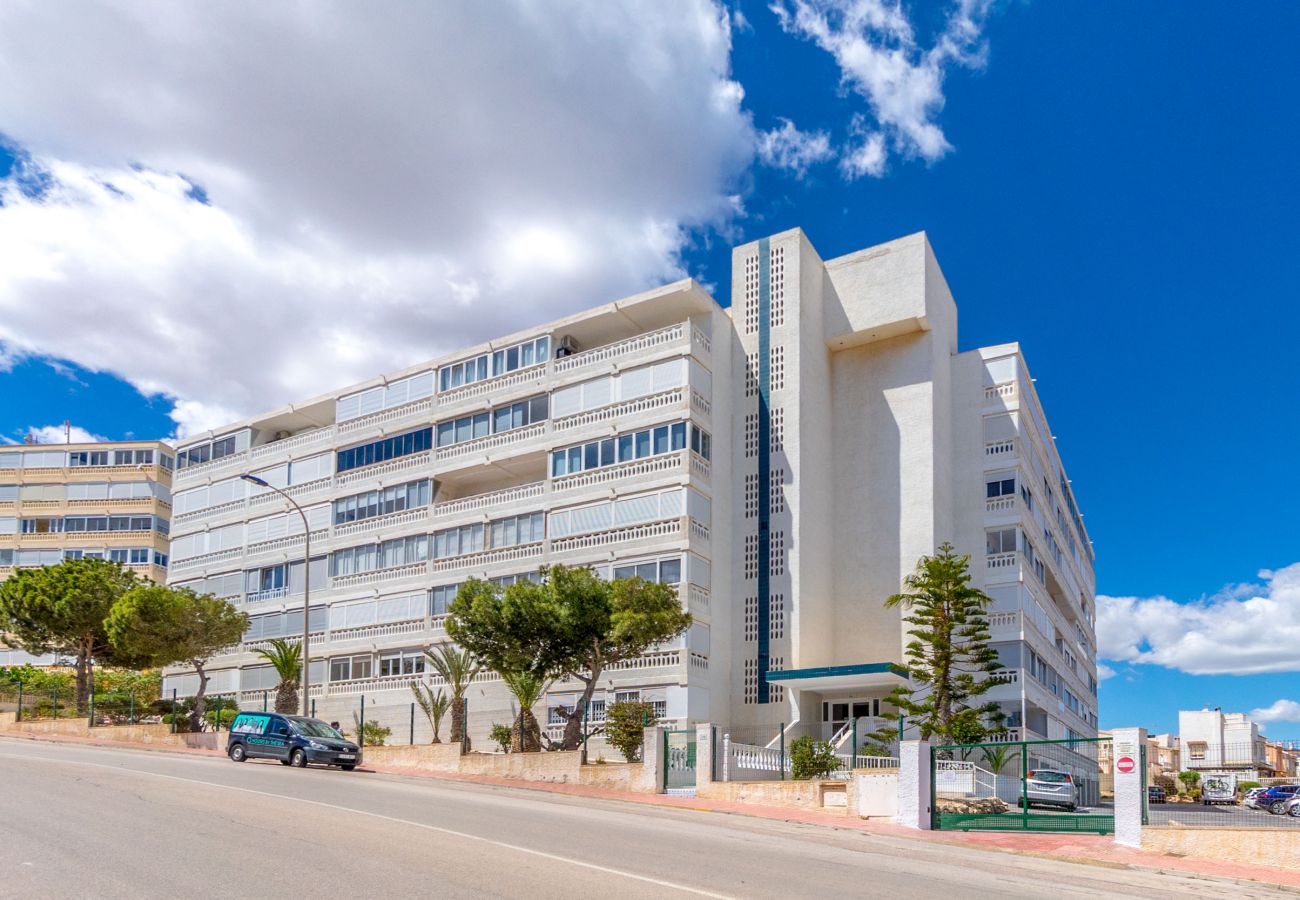 Studio in Torrevieja - AURA by the Sea EGVT-1401-A