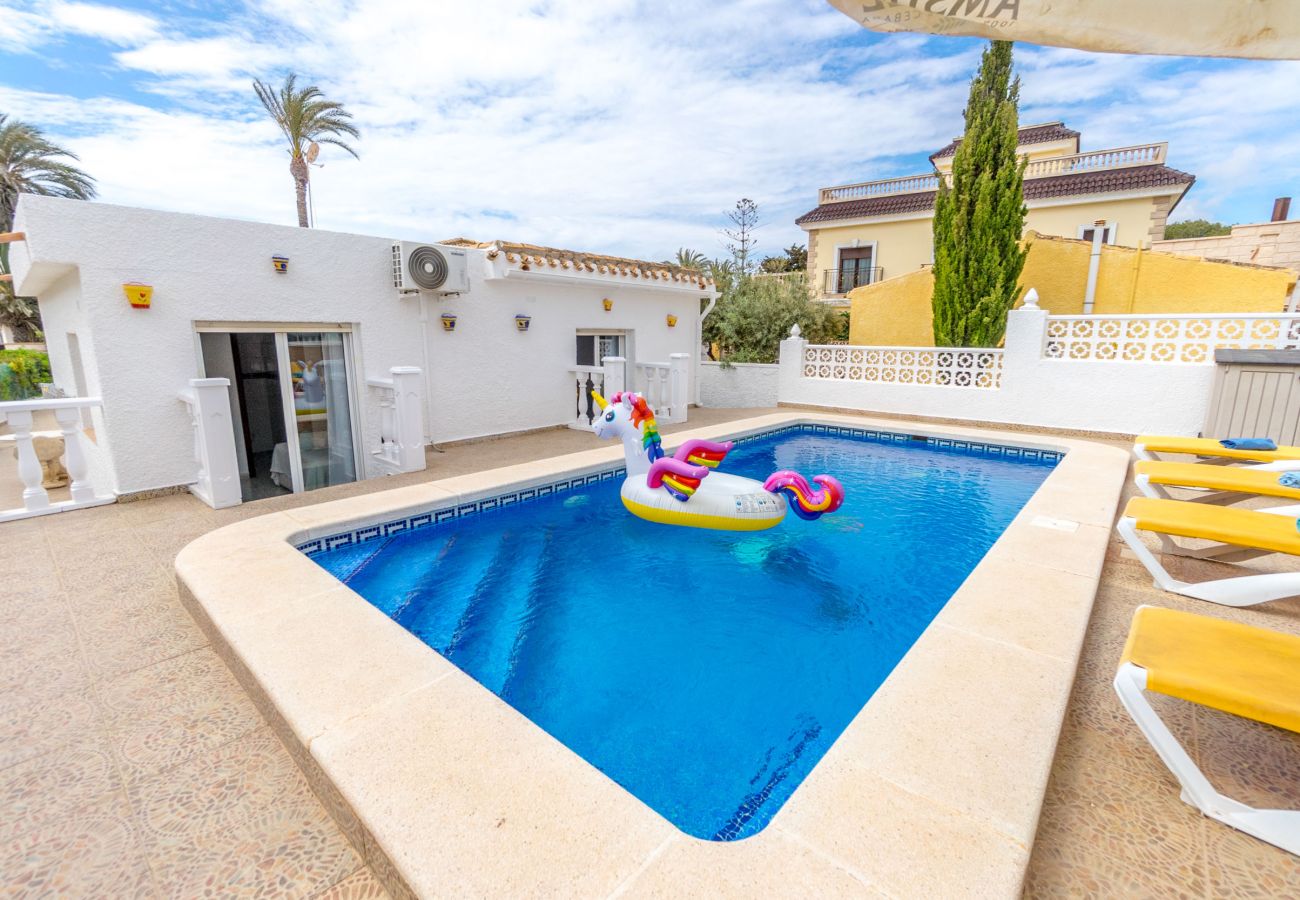 Villa in Orihuela Costa - VILLA ZENIA by the Sea