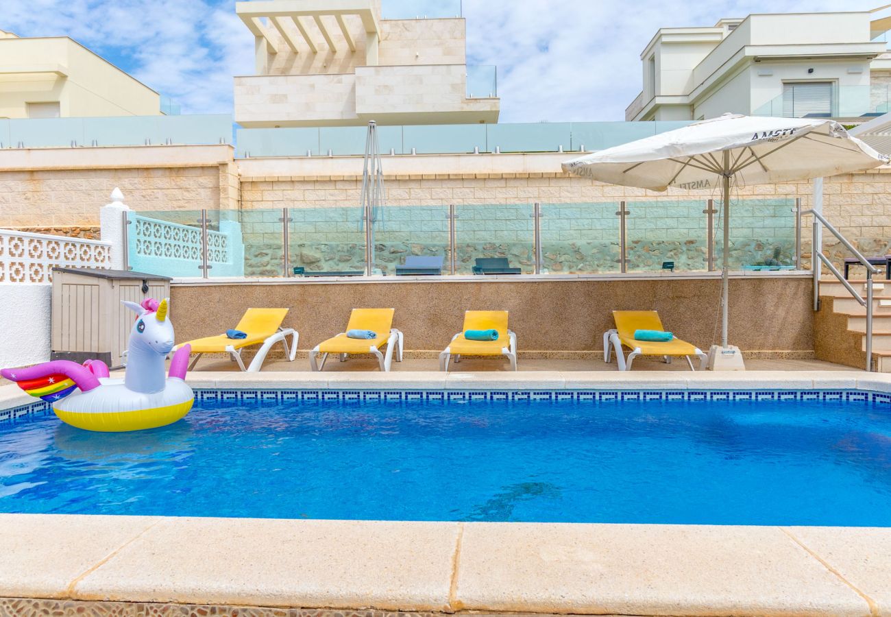 Villa in Orihuela Costa - VILLA ZENIA by the Sea