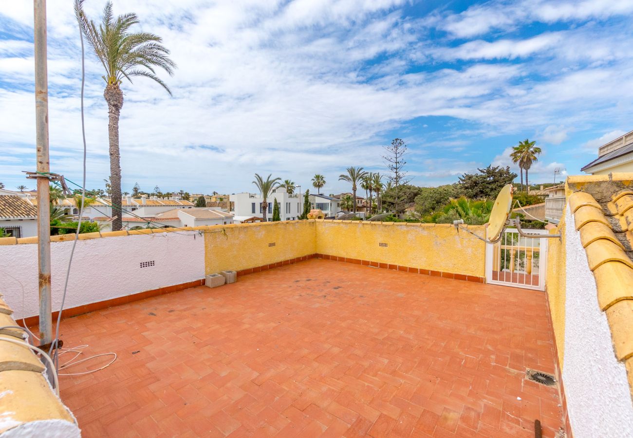 Villa in Orihuela Costa - VILLA ZENIA by the Sea