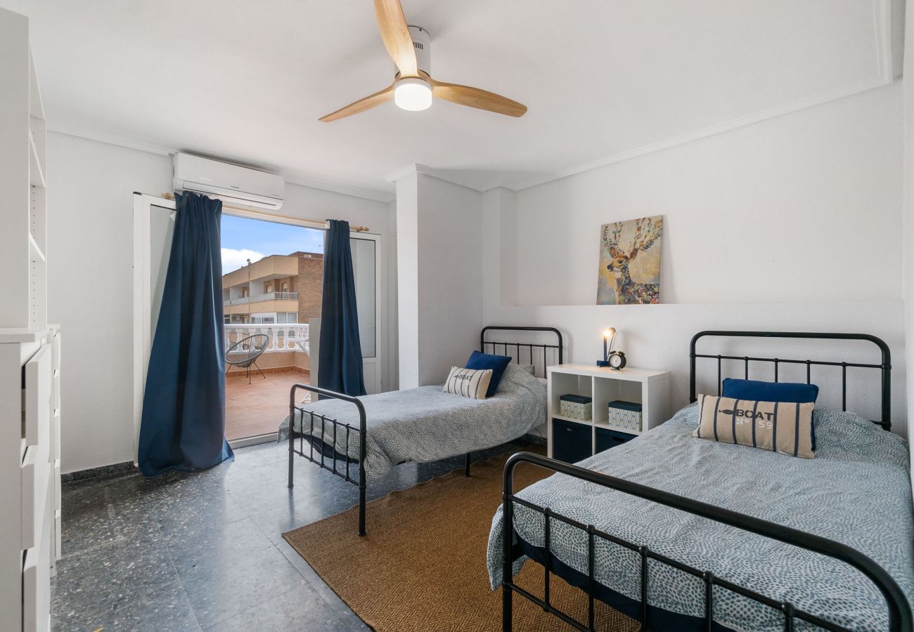 Apartment in Torrevieja - VISTA by the Sea