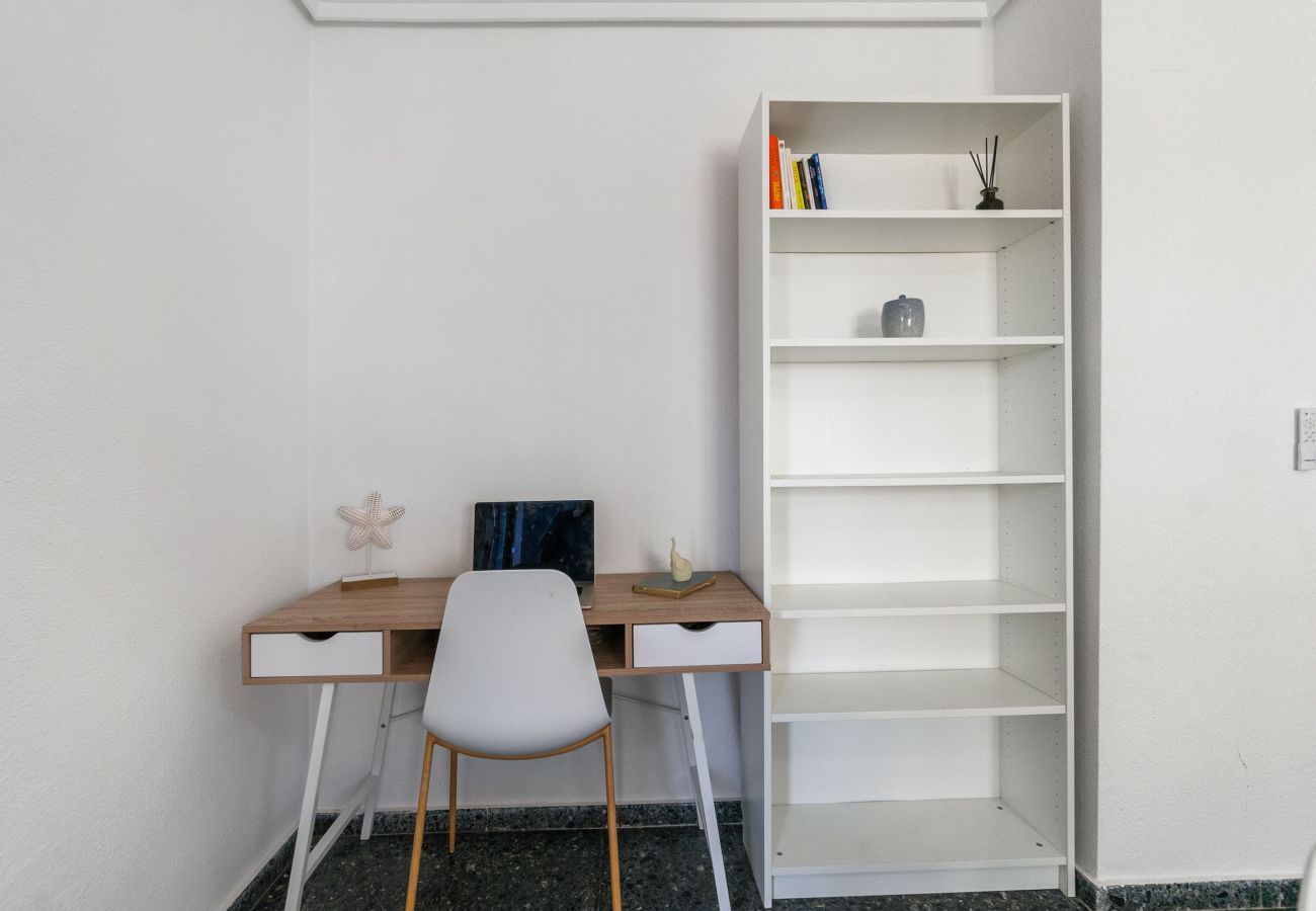 Apartment in Torrevieja - VISTA by the Sea