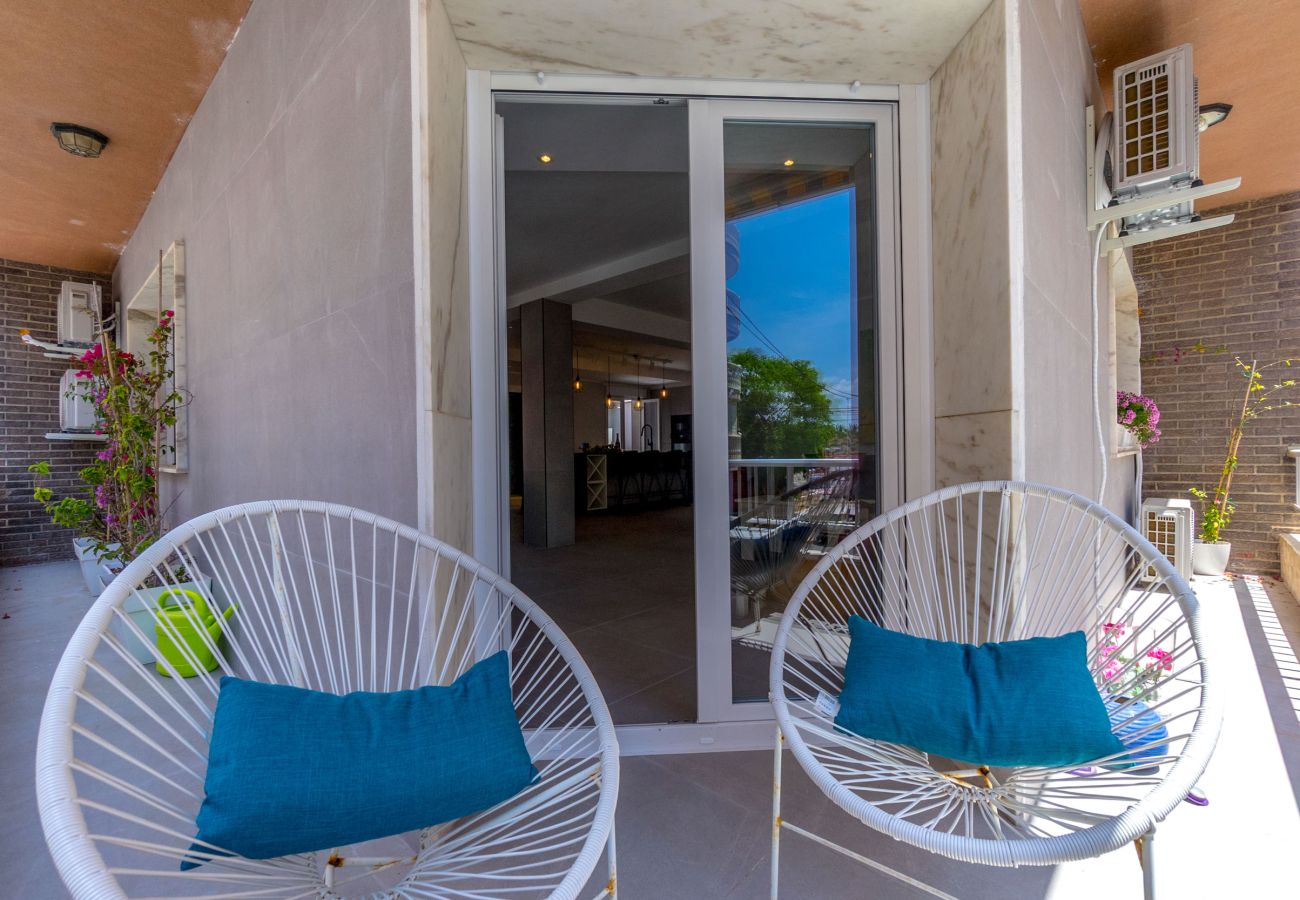 Apartment in Torrevieja - CASTILLO by the Sea EGVT-1401-A