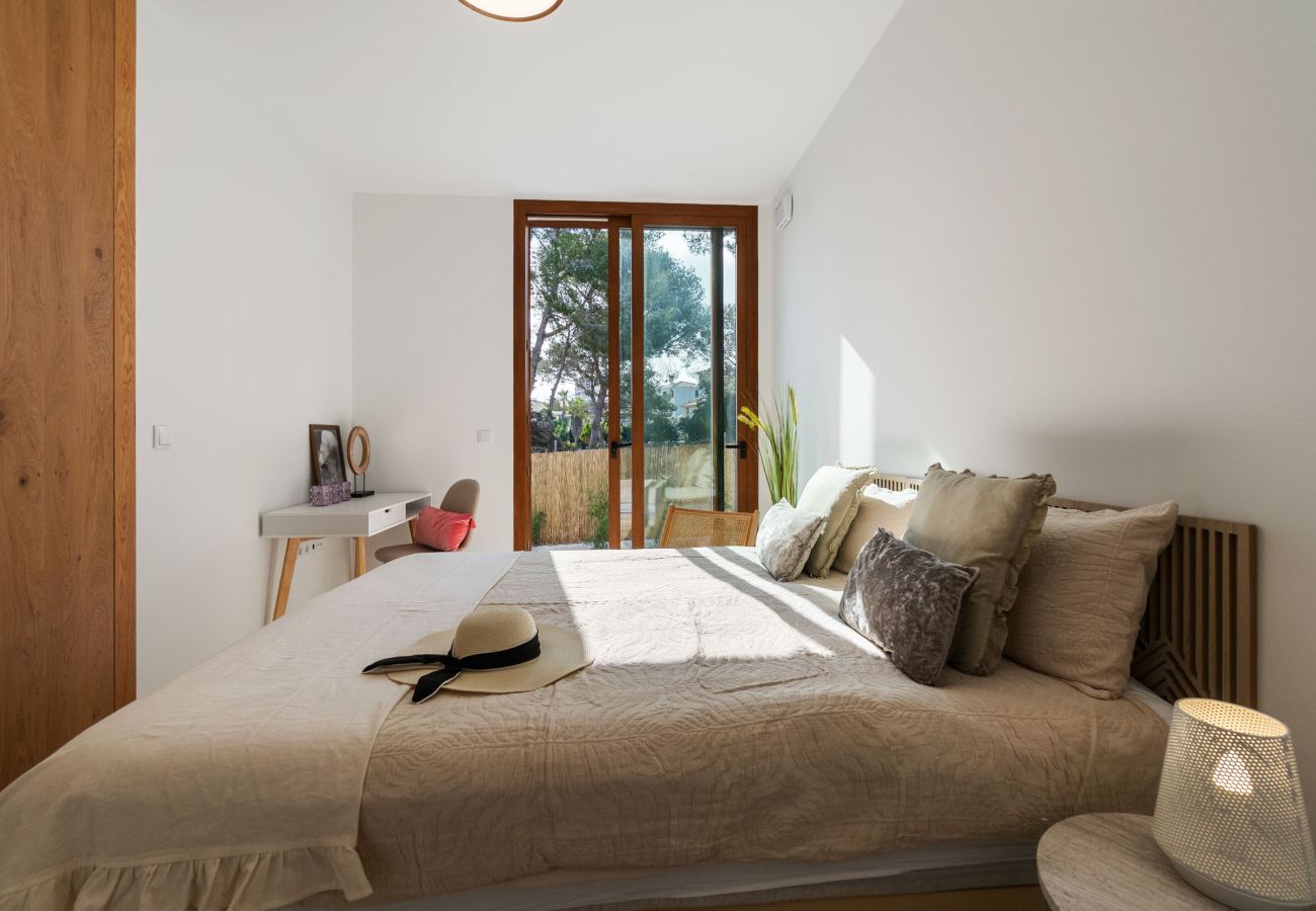 Villa in Orihuela Costa - VILLA MARIPOSA by the Sea