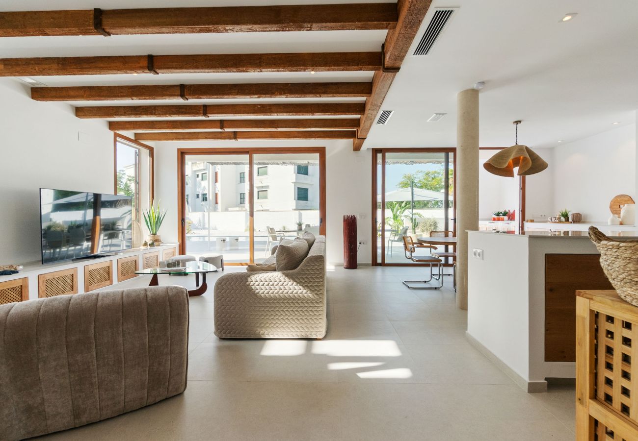 Villa in Orihuela Costa - VILLA MARIPOSA by the Sea