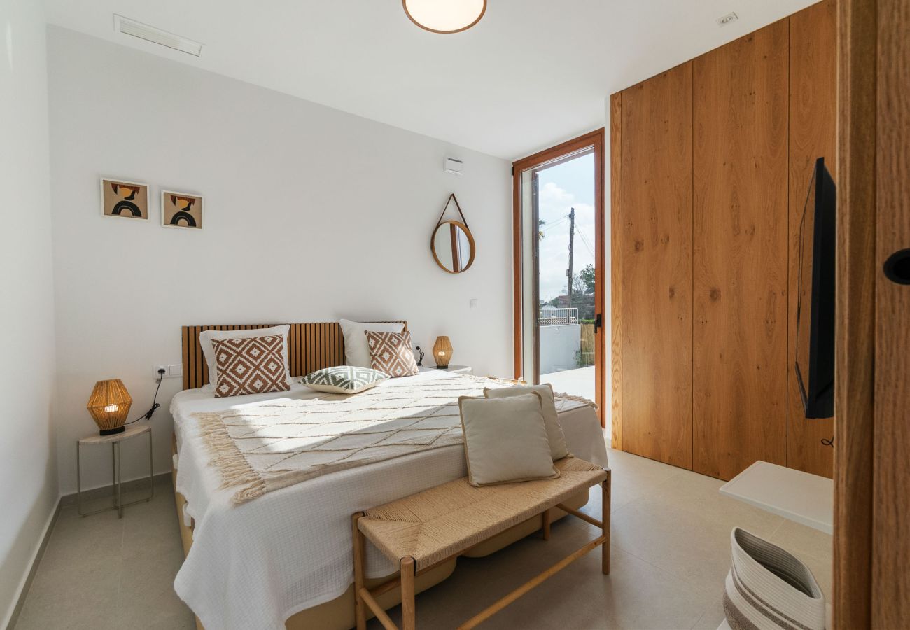 Villa in Orihuela Costa - VILLA MARIPOSA by the Sea