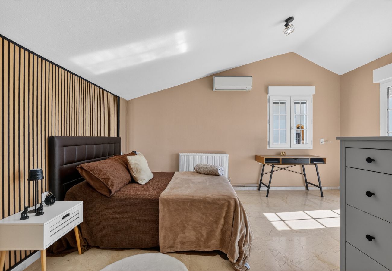 Villa in Orihuela Costa - RAMBLAS by the Sea